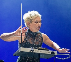 barbara buchholz 02  Barbara Buchholz : Barbara Buchholz, Theremin, Instrument, Jazz, Musik, Musikerin, Frau, modern, Elektronik, Elektronisches Instrument, Westfalenjazz, Preisträger, Preisträgerin, Electronic moods