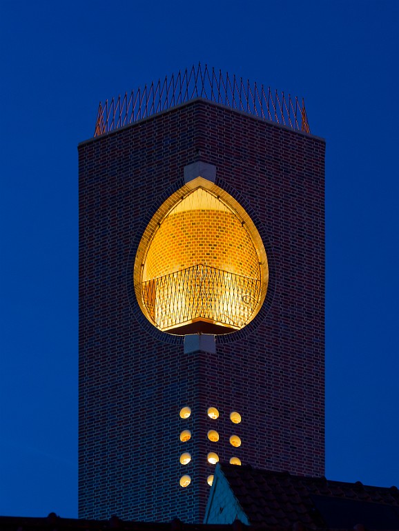 Beginenhof | Panoramaturm Hasselt, Belgien / Bovenbouw und David Kohn Architects