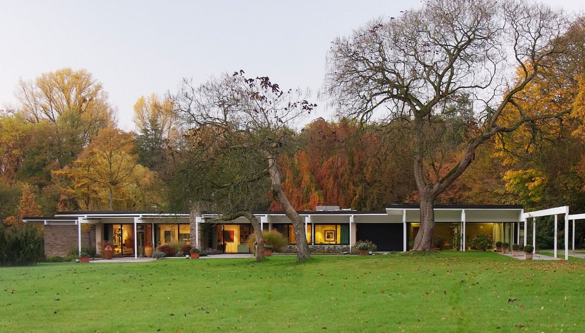 Bungalow, Düsseldorf, Barbarahof Arch. Walter Brune